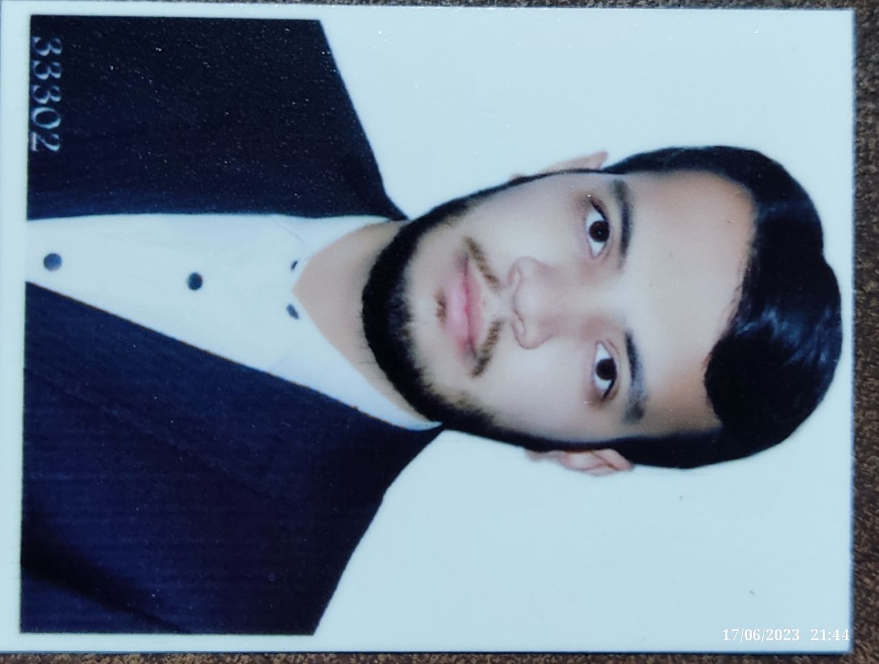 آپلود عکس پرسنلی